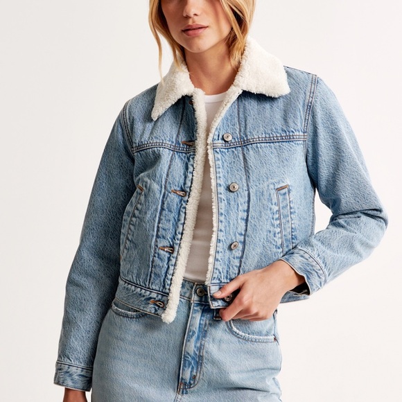 Abercrombie & Fitch Sherpa Lined Button Down Blue White Jean Jacket NWT Large - Picture 1 of 15